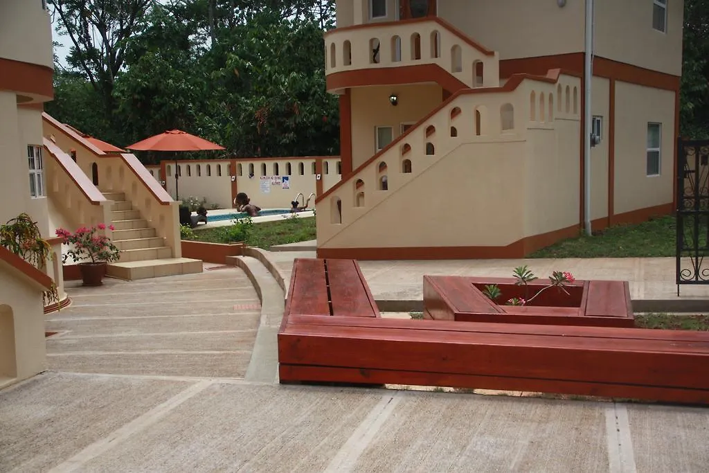 Valley Breeze Guest House Grenville